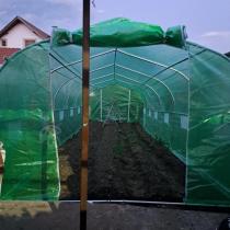 Aranżacja: Tunel foliowy metalowy 3x9m z podwójnymi drzwiami Jasmin – zielony