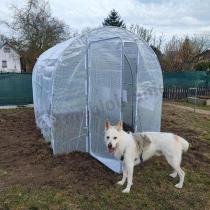 Aranżacja: Tunel foliowy z metalowym stelażem i drzwiami 2x3m – biały