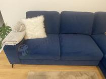 Aranżacja: Welurowy narożnik z funkcją spania Flavio Slim granatowy 255x214cm prawy