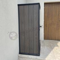 Aranżacja: Wysoka szafa ogrodowa z dwiema półkami Keter Deco Vertical Shed 1400 L Walnut