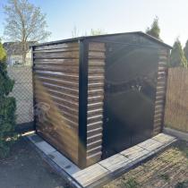 Aranżacja: Wzmacniany domek narzędziowy metalowy Dettel Plus 240x180x205cm - drzwi na zawiasach - Wooden