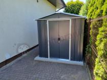 Aranżacja: Yardmaster 67 AEYZ domek na narzędzia metalowy 2x2 Anthracite (4,4m2)