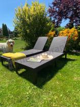 Aranżacja: Zestaw dwóch leżaków ogrodowych składanych Jaipur Sun Lounger brązowy