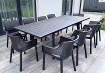 Aranżacja: Zestaw mebli obiadowych dla 10 osób Kantara Modern z rozkładanym stołem 160-240 cm i 10 sztaplowanymi krzesłami