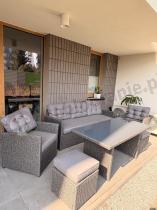 Aranżacja: Zestaw mebli z sofą 186cm, wysokim stołem, fotelami i pufami Cofete Dining – Anthracite Cofete 2.0