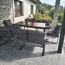 Aranżacja: Zestaw obiadowy do ogrodu z dwiema sofami Panaon Grande Prime DG