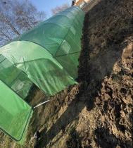 Aranżacja: Zielony tunel foliowy metalowy 3x9m Jasmin z drzwiami