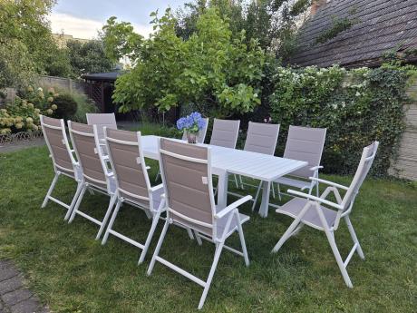 Duży, biały zestaw mebli ogrodowych z aluminiowym rozkładanym stołem 240cm + 10 regulowanych krzeseł - Tabia
