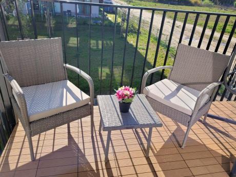 Fotele i stolik na niewielki balkon Morrone Duo Grey & Ivory