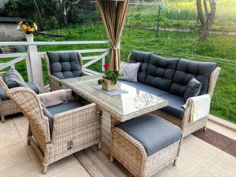 Komplet mebli tarasowych z regulowanymi fotelami Laritto Dining - Creme