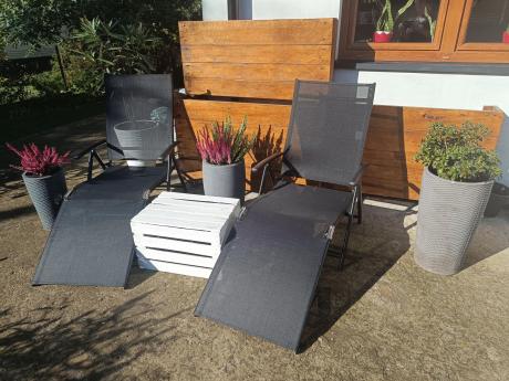 Komplet składanych leżaków na taras - aluminium - Kubu Black 2szt.