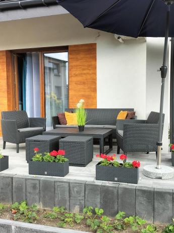 Meble tarasowe z regulowanym stołem na 7 osób Meblobranie S3LP