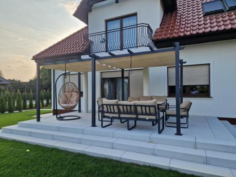 Pergola ogrodowa 3x5,5 z materiałowym dachem Kirn 2.0 beż
