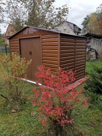 Schowek narzędziowy metalowy Agger 277x191cm (4,8m2) – Wood