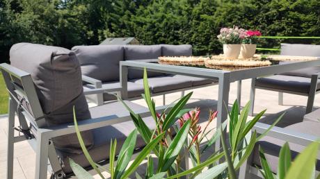 Szare meble tarasowe metalowe z sofami 175cm i wysokim stołem Sodor Grande - Silver