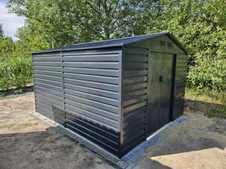 Szopa narzędziowa blaszana 277x319cm (8,2m2) – Agger Antracyt
