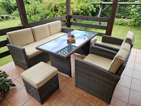 Technorattanowy komplet mebli z wysokim stołem, sofą 186cm, fotelami i pufami Cofete Dining – Brown