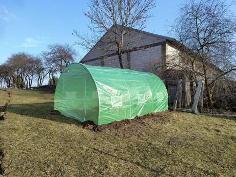 Tunel foliowy metalowy 3x4,5m 13,5m2 zielony z folią zbrojoną