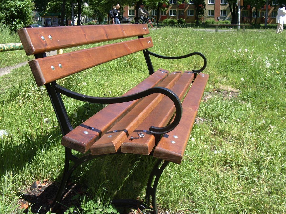 ławka ogrodowa z podłokietnikami 150 cm