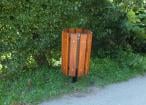 Kosz na śmieci w wkopania