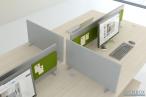 Ścianka na biurko Svenbox RH070 w użyciu
