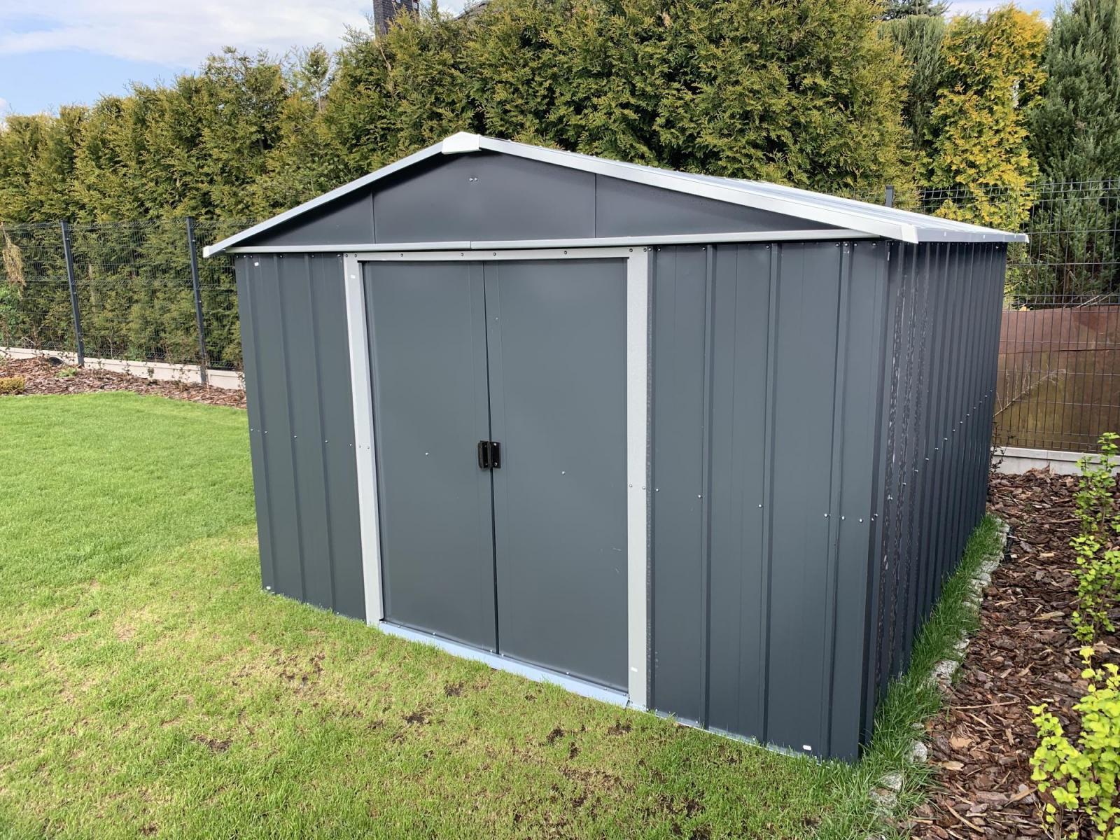 Aranżacja ogrodu z domkiem ogrodowym 3x3 Yardmaster 1010AEYZ