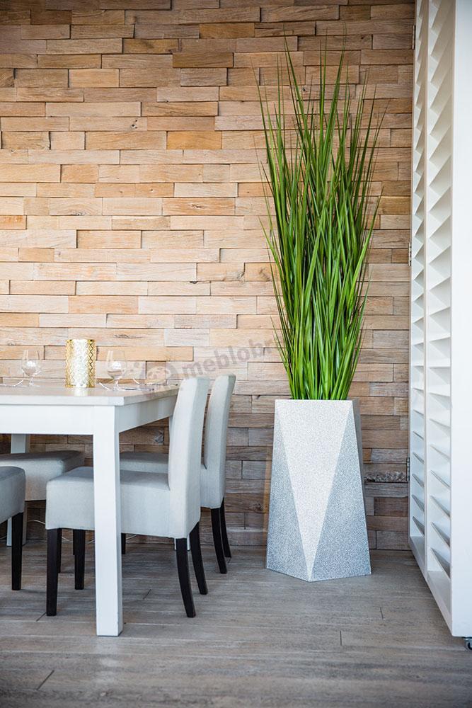 Donica Nevis jasny marmrek