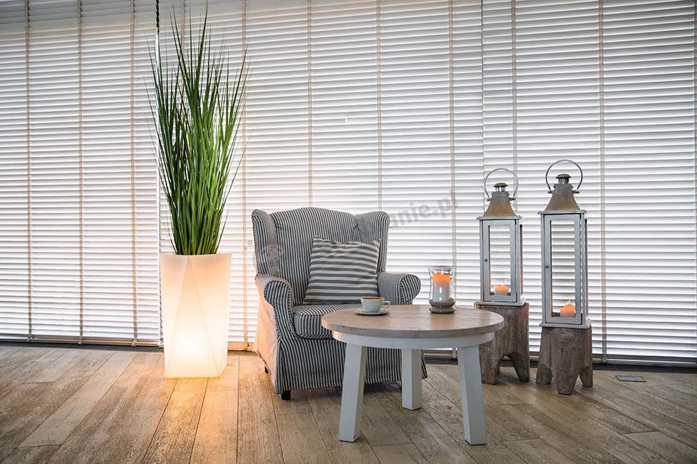 Donica Nevis podświetlana biała