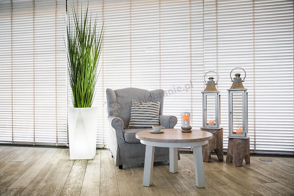 Donica Nevis podświetlana biała