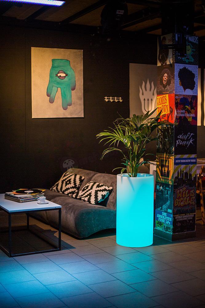 Donica Tilla podświetlana LED RGB