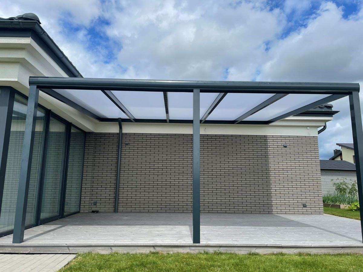 Pergola przyścienna z poliwęglanu na taras Regium 5x4