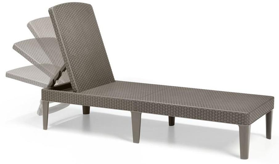 beżowy leżak ogrodowy z regulacją oparcia