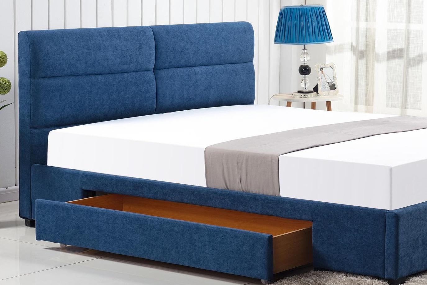 Tapicerowany zagłówek łóżka