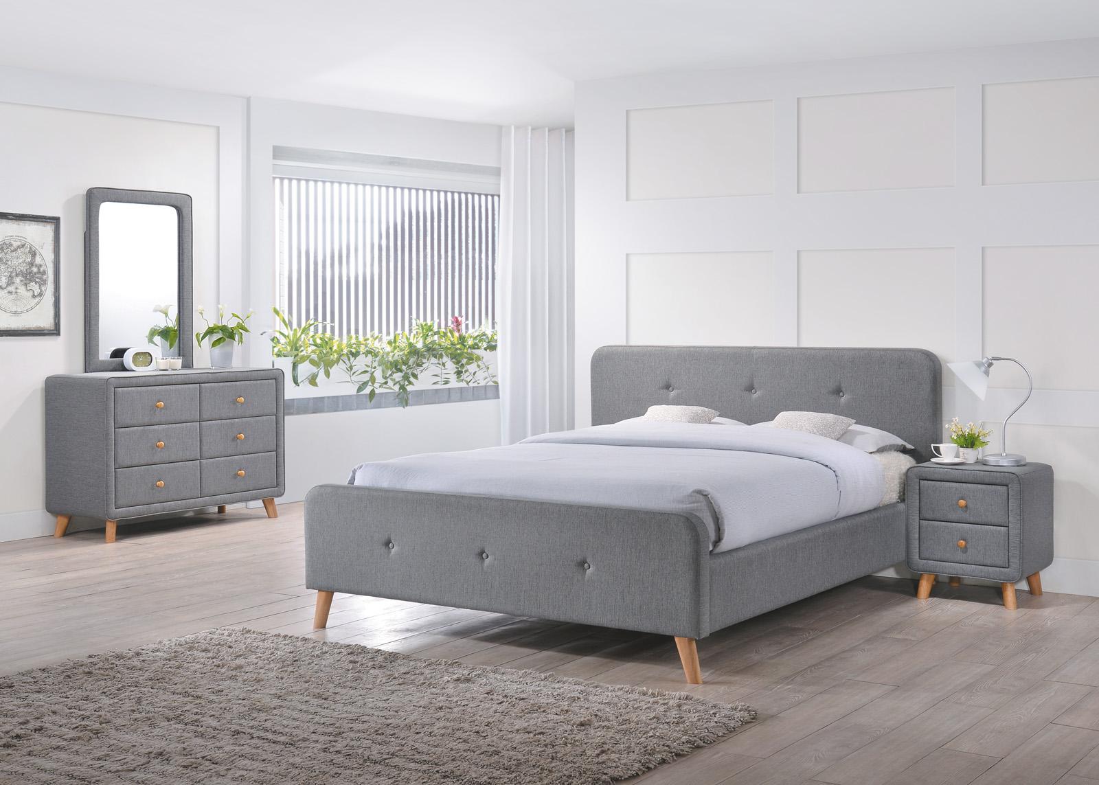 Tapicerowane łóżko z zagłówkiem Malmo