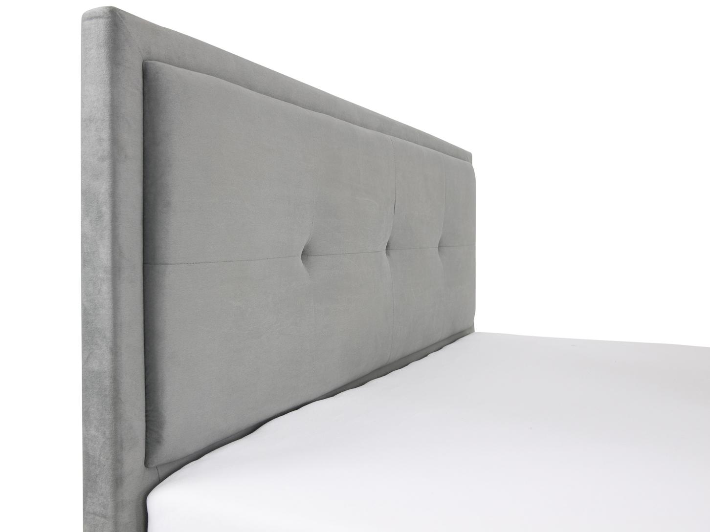 pikowany zagłówek łóżka