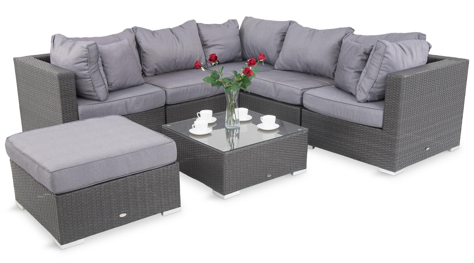 ciemnoszare meble z technorattanu do ogrodu 