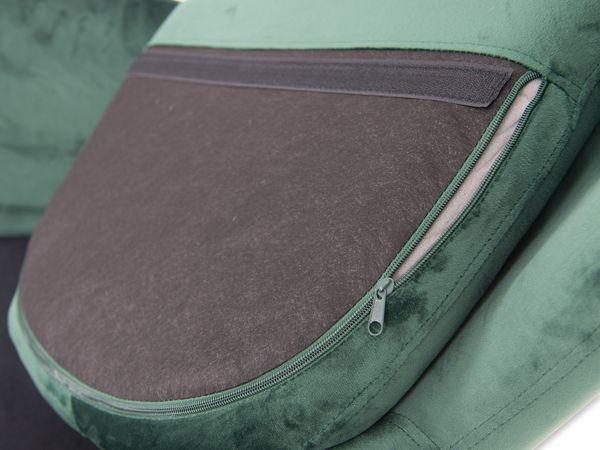 poduszka w fotelu bujanym zielonym