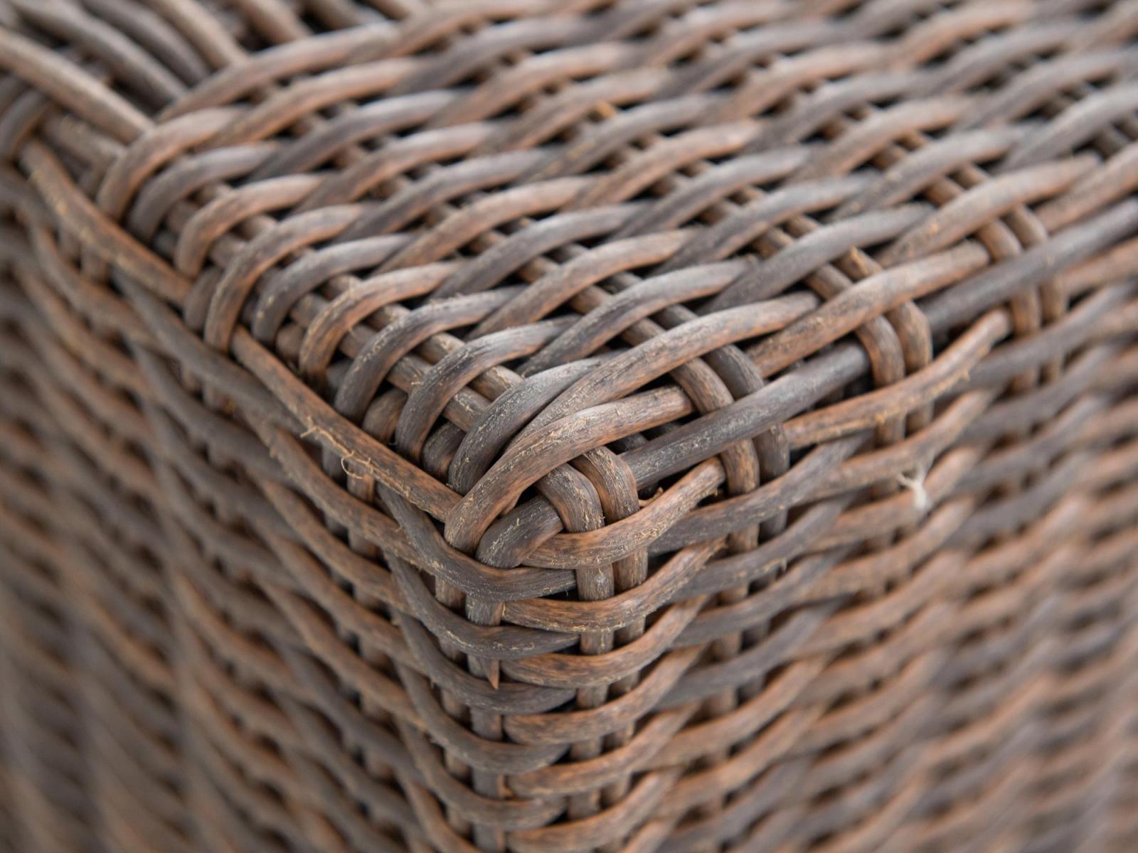 brązowa plecionka technorattanowa