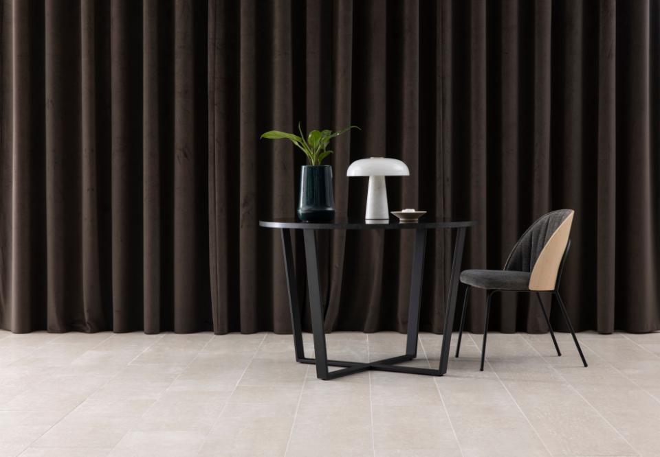 Stół Amble marmurowy w aranżacji