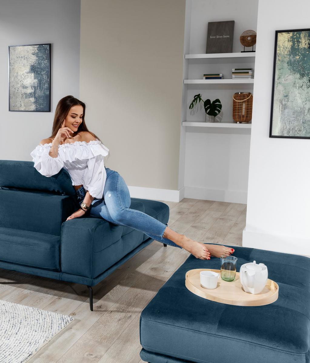 narożnik torrense z pufą