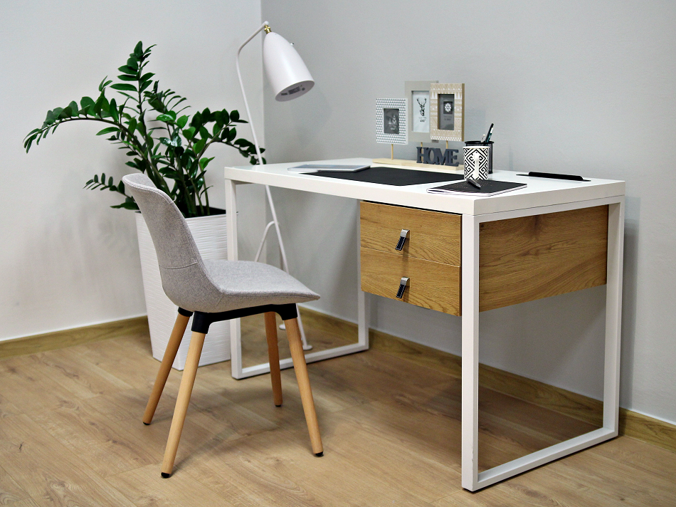 biurko białe 