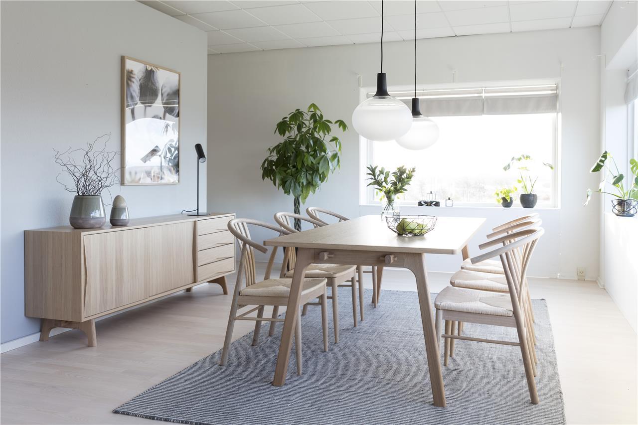 krzesło naturalne retro