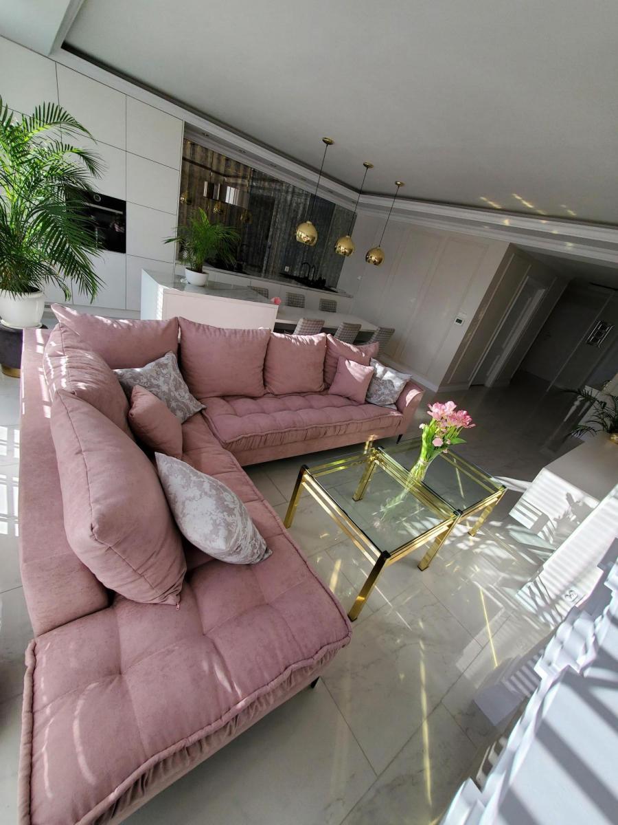 narożnik w stylu skandynawskim