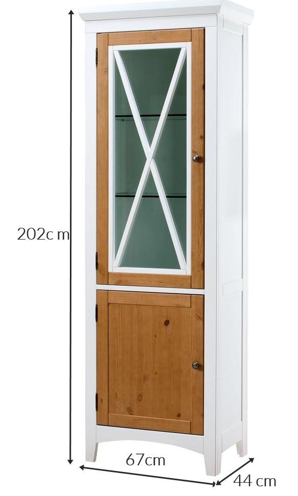 wysoka witryna ze szklanymi półkami biała