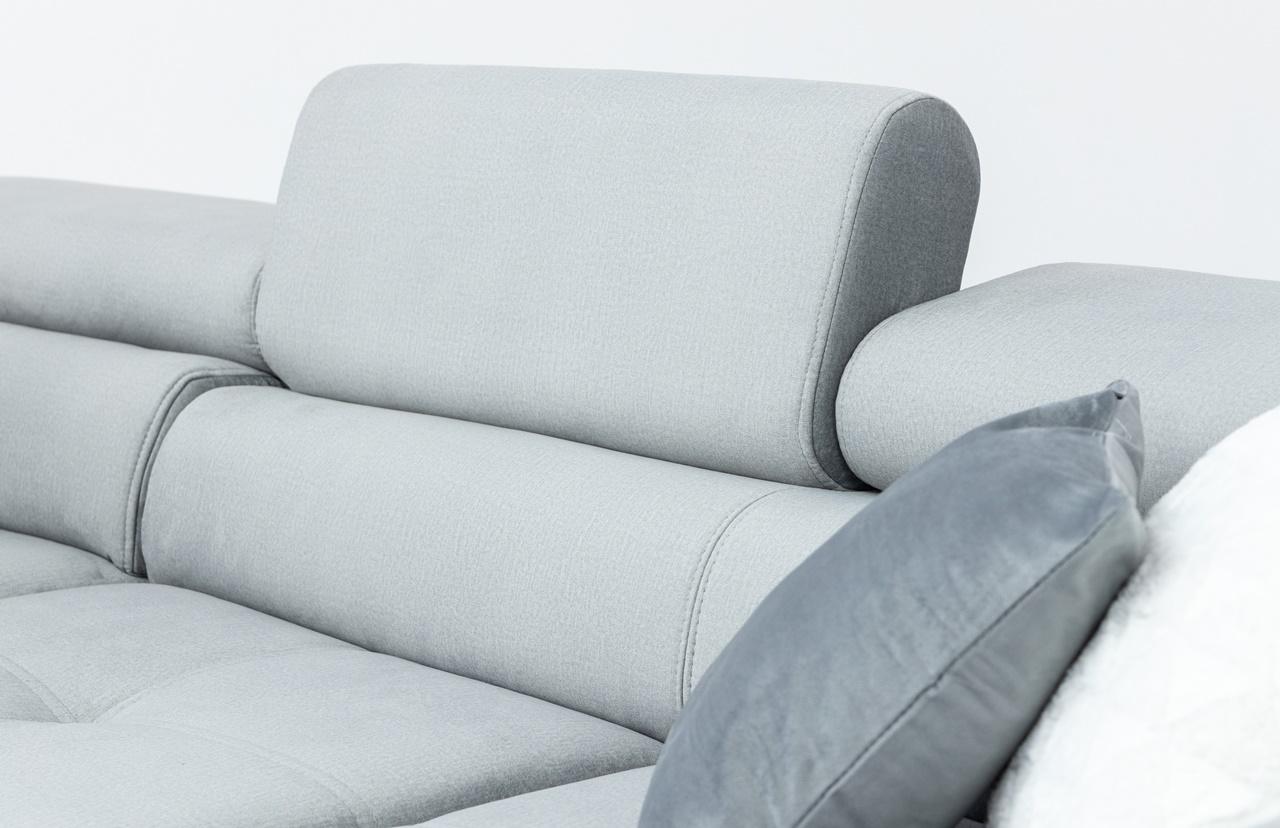 zagłówki w narożniku jasnoszarym welurowym w stylu glamour