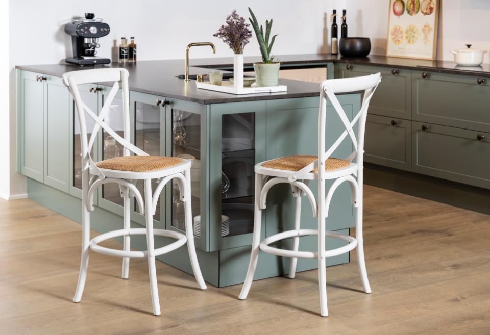 Hoker w stylu rustykalnym Eileen Actona