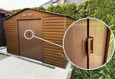 metalowy domek narzędziowy