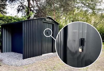 zamykana szopa ogrodowa