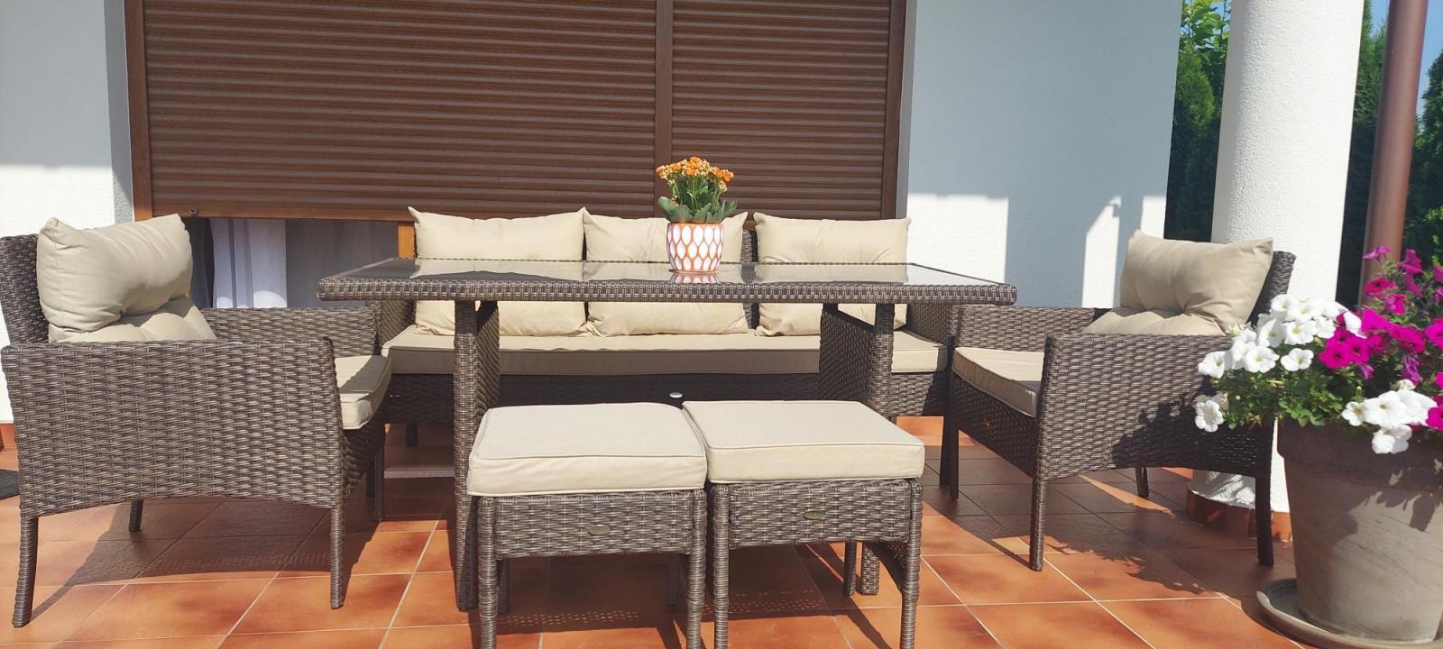 Set din tehnorattan pentru 7 persoane Perata Dining