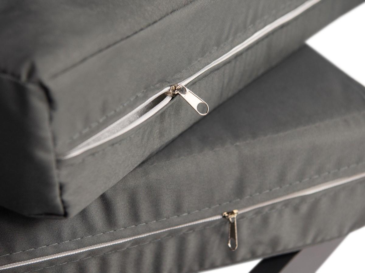 Poduszki ze zdejmowanymi poszewkami